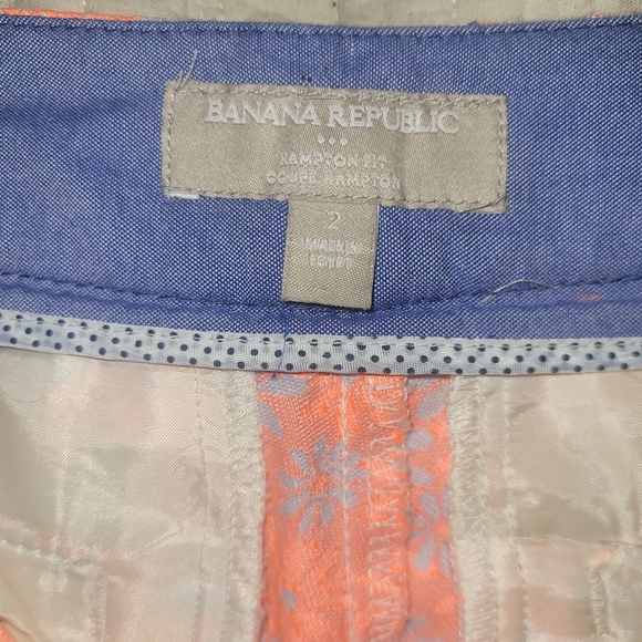 Banana Republic Orange Floral Hampton Fit Shorts 2 - Picture 3 of 4